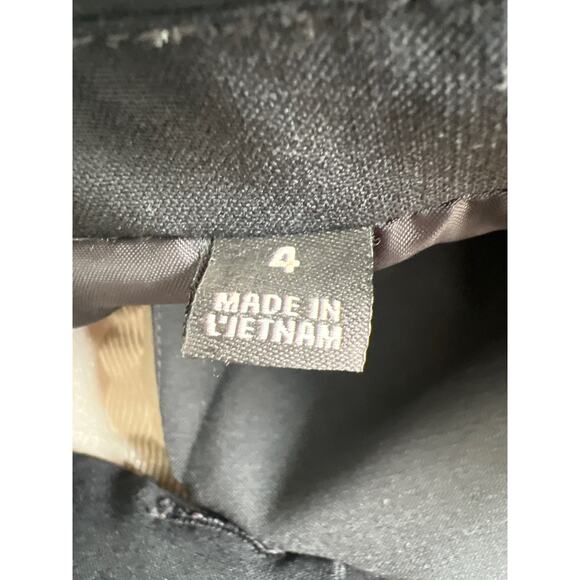 Doc & Amelia Single Breasted Premier Black Blazer Size 4 - Picture 6 of 10